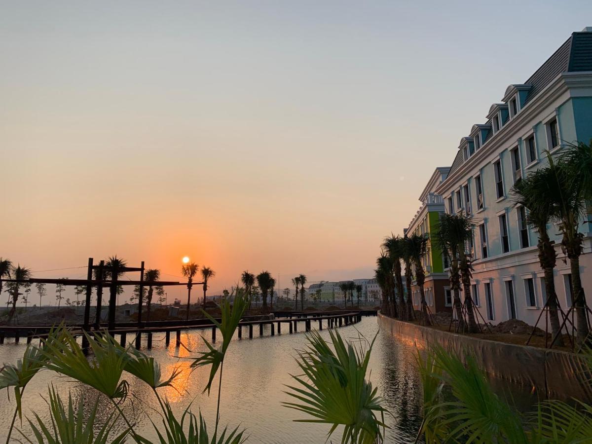 Herriot Ha Long Hotel Екстер'єр фото